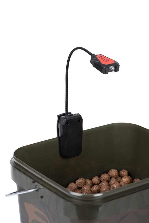 1130 Spomb Bucket Light