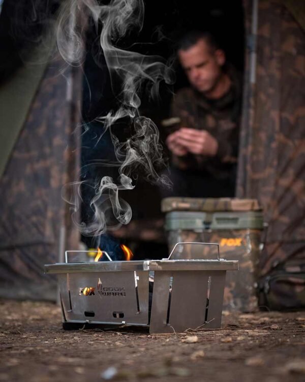 1206 Fox Cookware Foldable BBQ