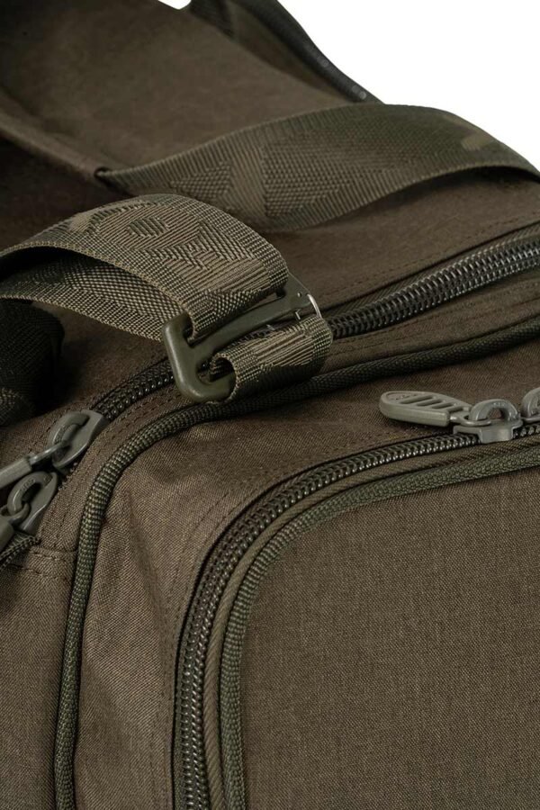 Fox Voyager® Medium Carryalls