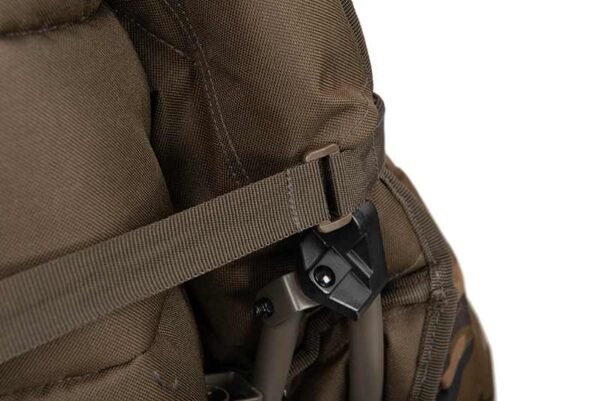 562 Fox Lounger Chair