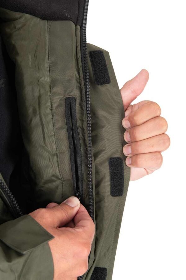 946 Fox Collection Winter Suit