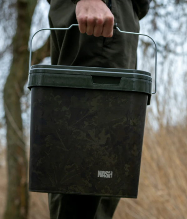 Nash Spot On Rectangular Buckets Camo