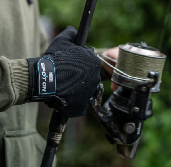 Nash Spot On Casting Glove