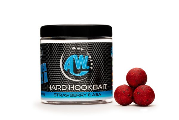 Any Water Hard Hookbait Boilies Strawberry & Asafoetida 300 g