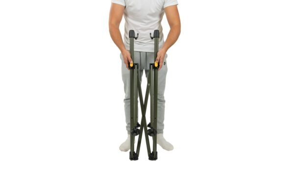 Solar Worldwide Swinger Chair