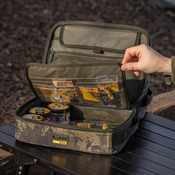 Solar Undercover Camo Multipouch