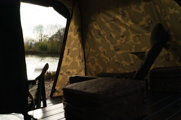 Solar Worldwide Quick Up Shelters