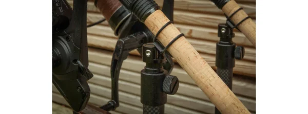 7409 Prologic Clinch Pivoting Snag Butt Grip